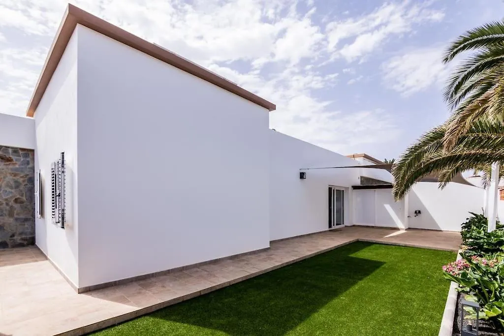 Villa Erbania La Oliva